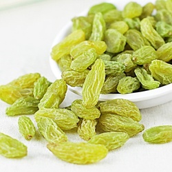 GREEN RAISINS