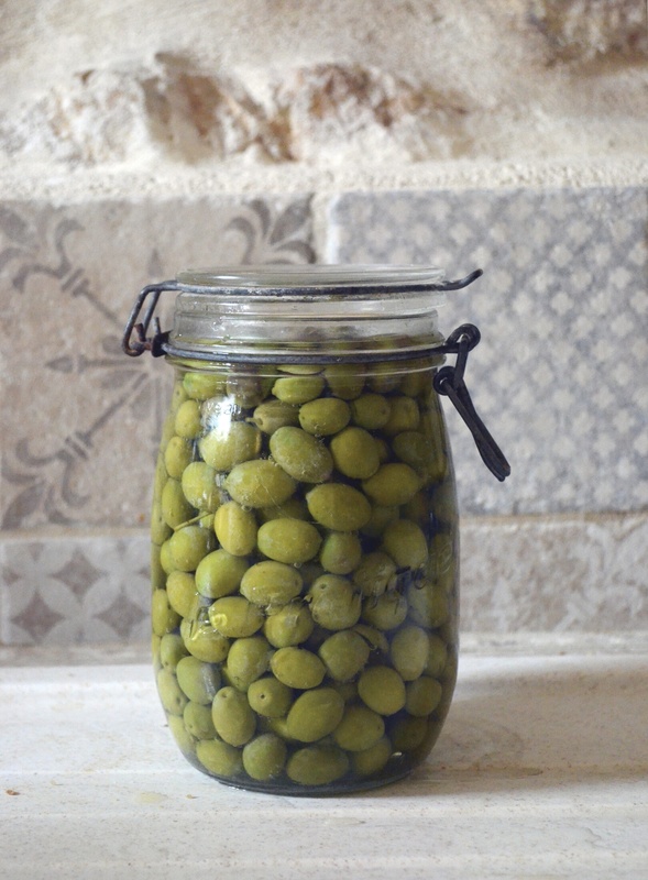 GREEN OLIVES IN BRINE 3000 G