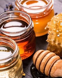 100% N R Amish Honey  3lbs