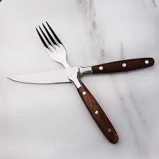 kinfe and fork